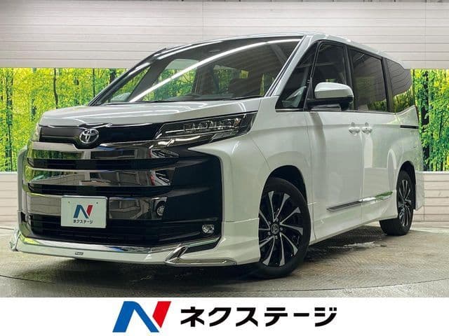 TOYOTA NOAH