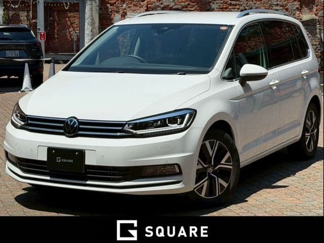 VOLKSWAGEN VOLKSWAGEN GOLF TOURAN