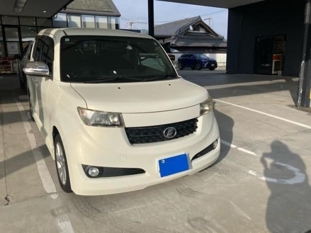 TOYOTA bB
