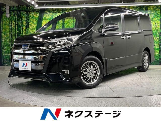 TOYOTA NOAH HYBRID