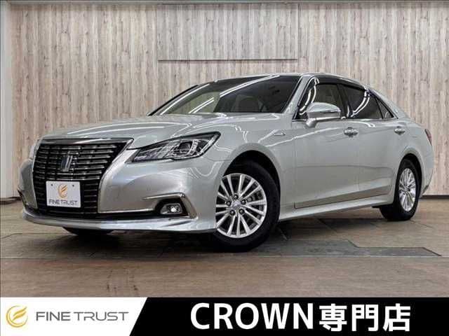 TOYOTA CROWN sedan hybrid