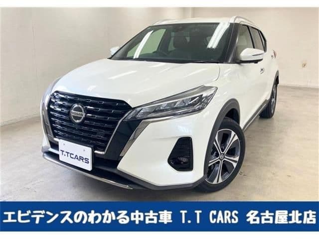NISSAN KICKS