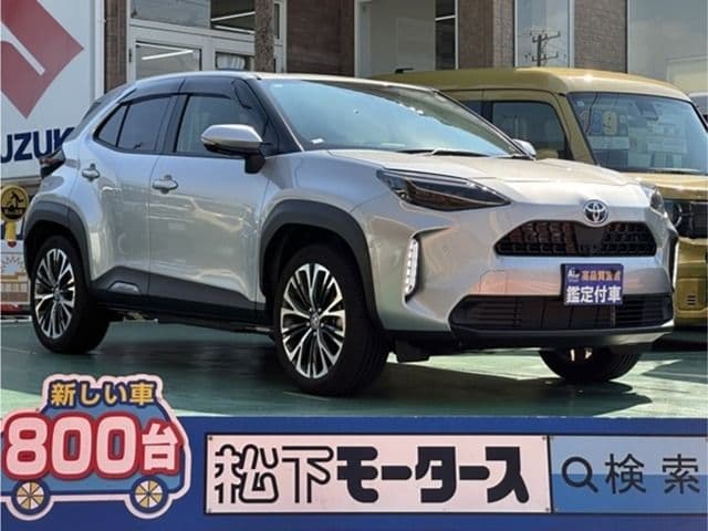 TOYOTA YARIS CROSS HYBRID