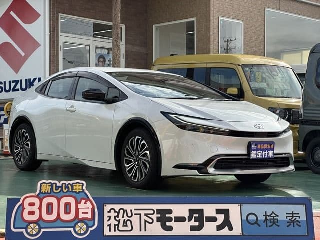 TOYOTA PRIUS PHV