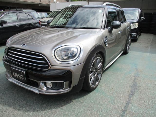 BMW BMW MINI COOPER D CROSSOVER
