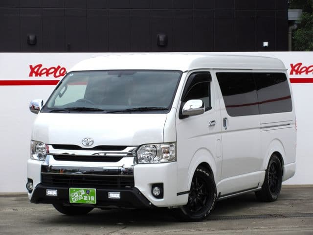 TOYOTA HIACE wagon 4WD