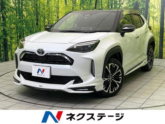 TOYOTA YARIS CROSS HYBRID