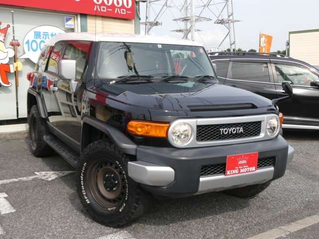 TOYOTA FJ CRUISER 4WD