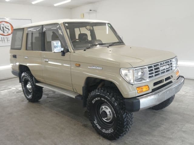 TOYOTA LANDCRUISER PRADO