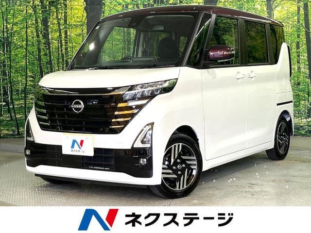 NISSAN ROOX