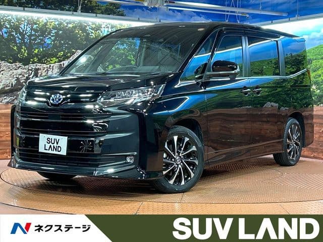 TOYOTA NOAH HYBRID