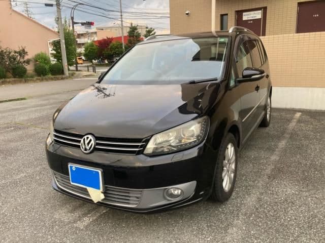 VOLKSWAGEN VOLKSWAGEN GOLF TOURAN
