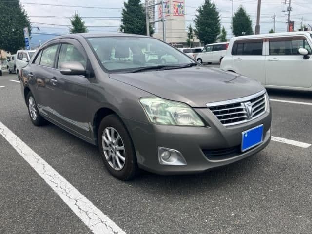 TOYOTA PREMIO