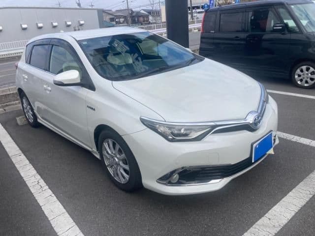 TOYOTA AURIS HYBRID