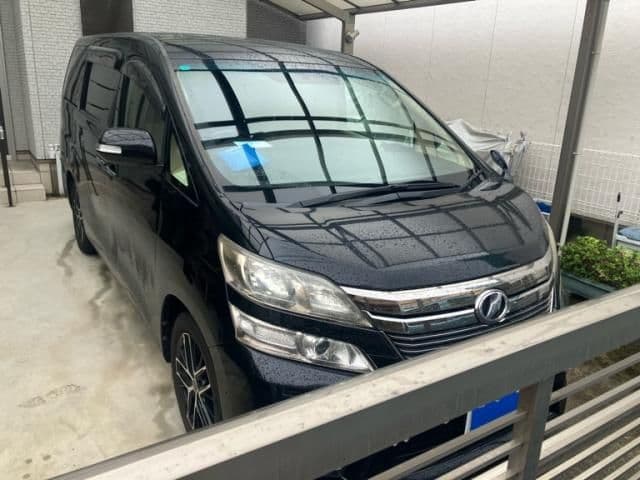 TOYOTA VELLFIRE