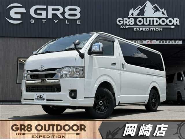 TOYOTA HIACE van 4WD