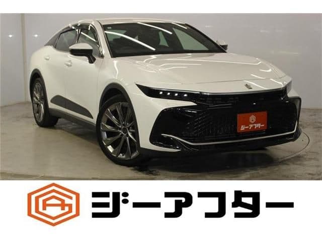 TOYOTA CROWN CROSSOVER