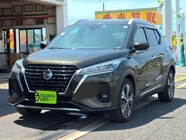 NISSAN KICKS