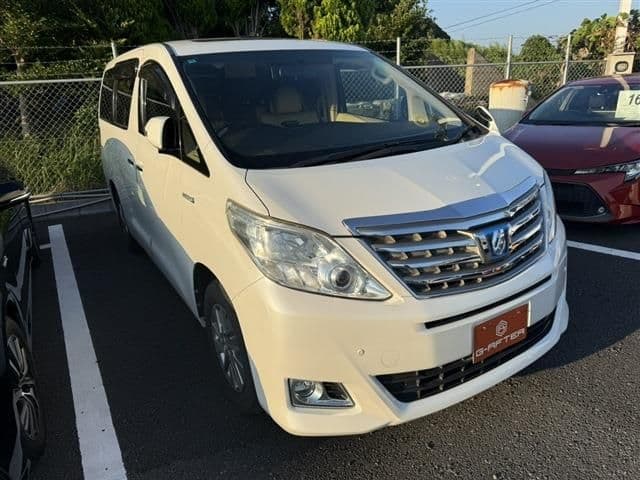TOYOTA ALPHARD hybrid 4WD