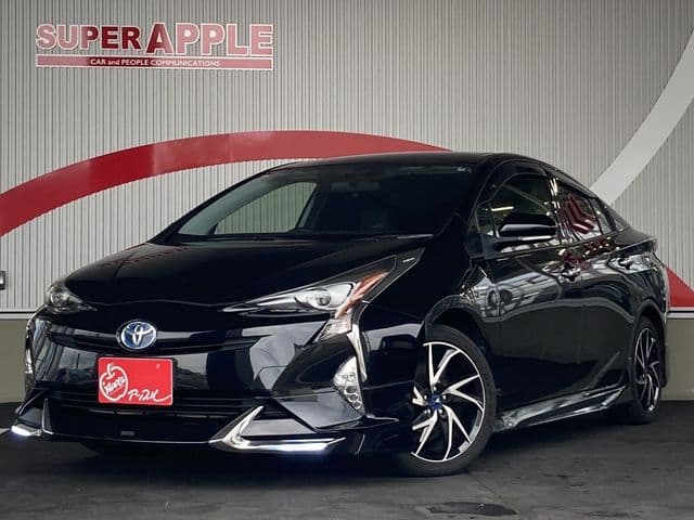 TOYOTA PRIUS 4WD