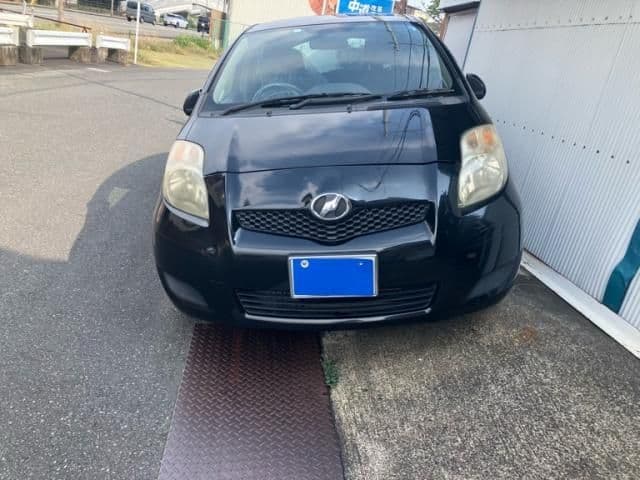 TOYOTA VITZ