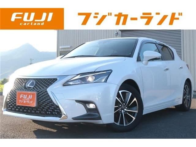 TOYOTA LEXUS CT200h