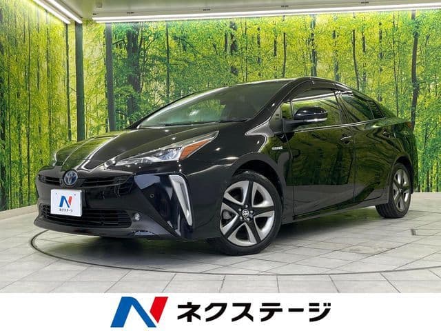 TOYOTA PRIUS 4WD