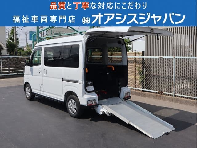 DAIHATSU ATRAI van 4WD