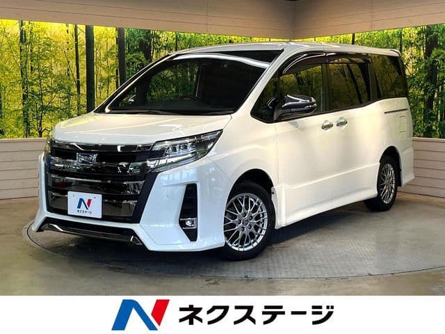 TOYOTA NOAH HYBRID