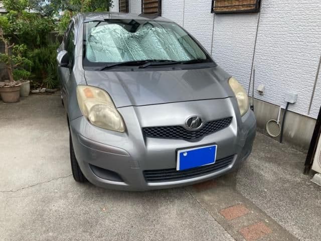 TOYOTA VITZ