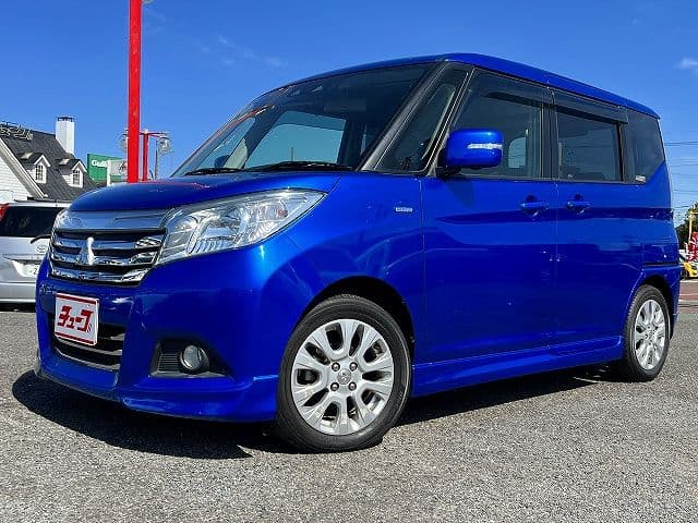 MITSUBISHI DELICA D:2 2WD