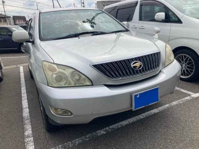 TOYOTA HARRIER 4WD