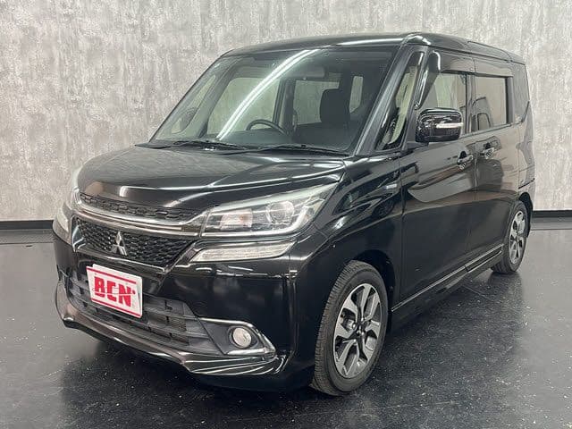 MITSUBISHI DELICA D:2 CUSTOM 2WD