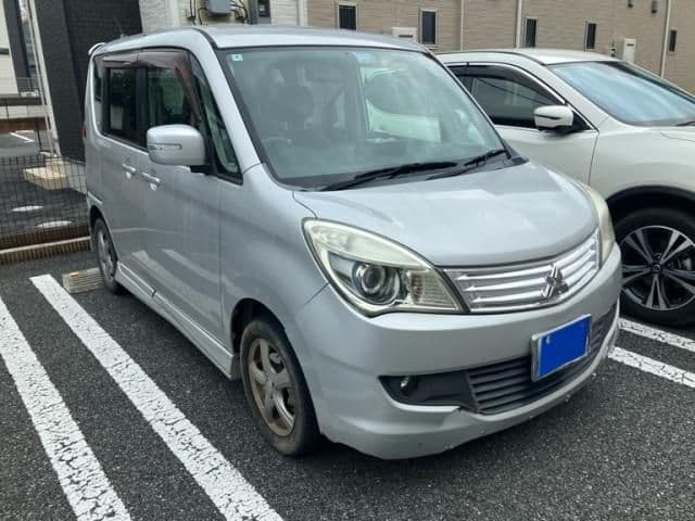 MITSUBISHI DELICA D:2 2WD