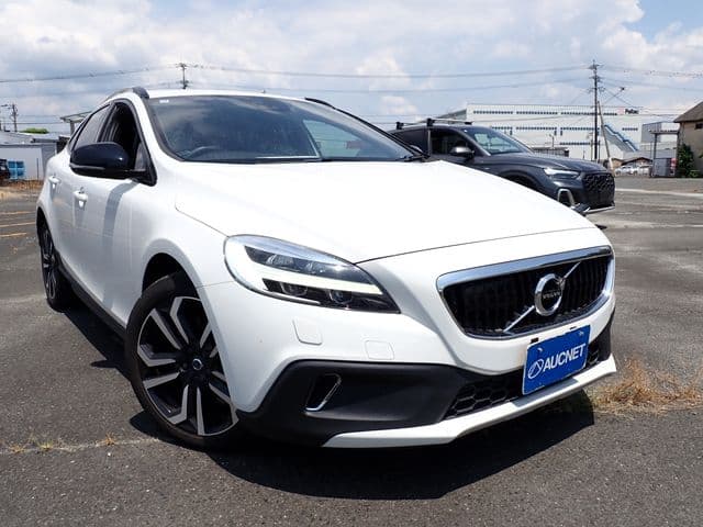 VOLVO VOLVO V40 CROSS COUNTRY