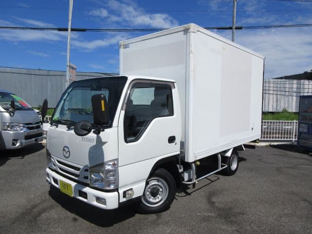 MAZDA TITAN
