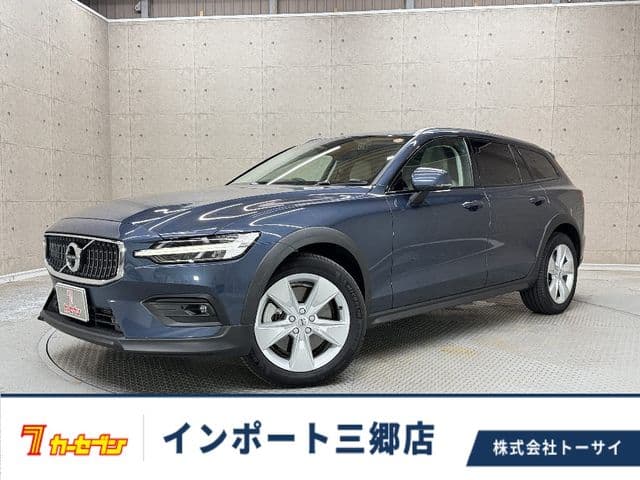 VOLVO VOLVO V60 CROSS COUNTRY
