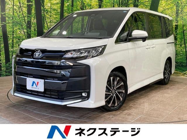 TOYOTA NOAH HYBRID