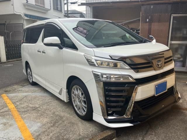 TOYOTA VELLFIRE HYBRID 4WD