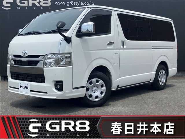 TOYOTA HIACE van 4WD