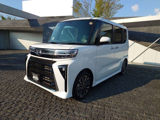 DAIHATSU TANTO CUSTOM