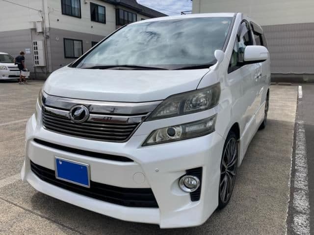 TOYOTA VELLFIRE