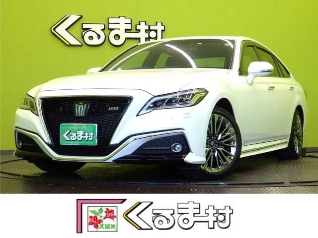 TOYOTA CROWN sedan hybrid