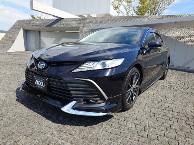 TOYOTA CAMRY HYBRID