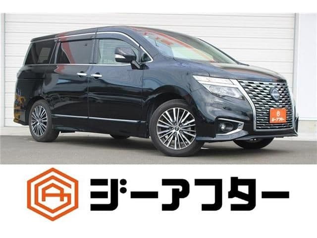 NISSAN ELGRAND