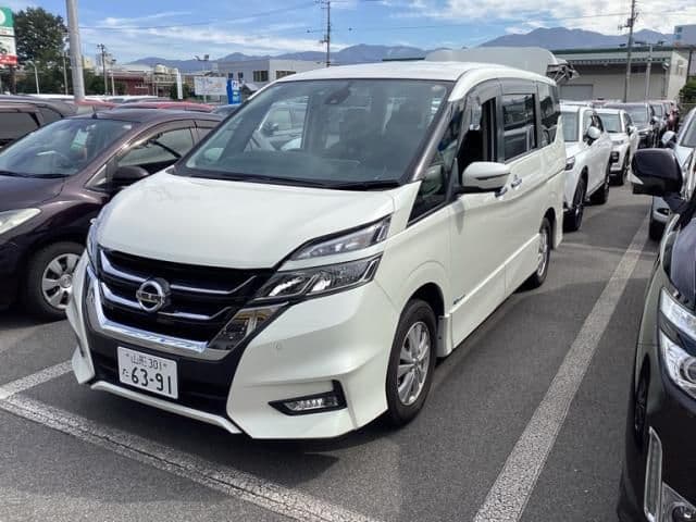 NISSAN SERENA S-HYBRID 4WD