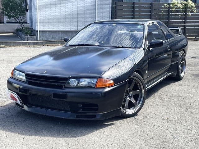 NISSAN SKYLINE GT-R