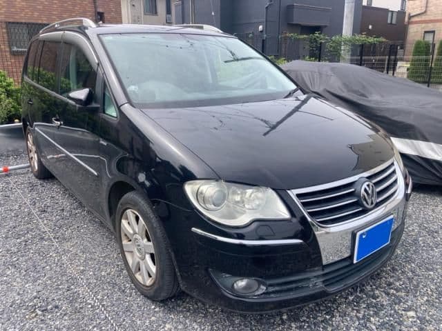 VOLKSWAGEN VOLKSWAGEN GOLF TOURAN