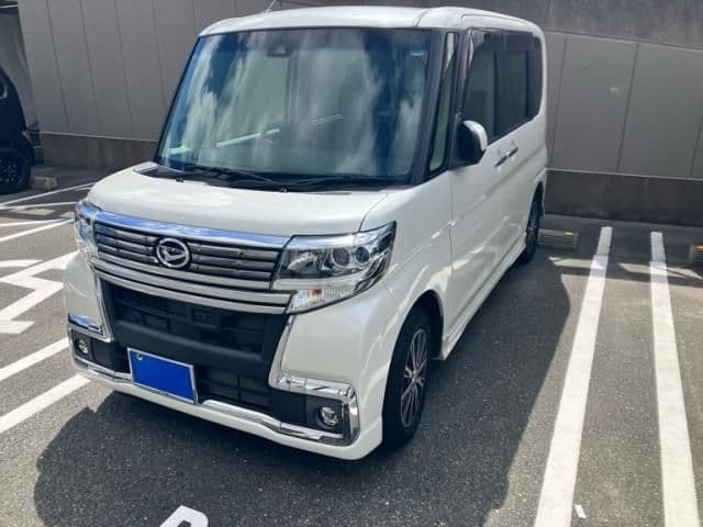 DAIHATSU TANTO CUSTOM